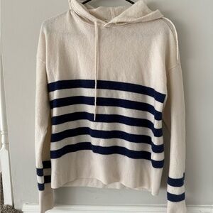 Vineyard Vines Cashmere wool Hoodie in Cream blue stripe pullover sweater